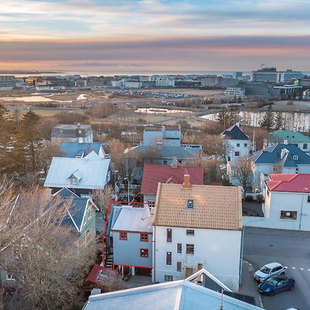 Downtown Reykjavik Baldursbra Holiday Home Exterior photo
